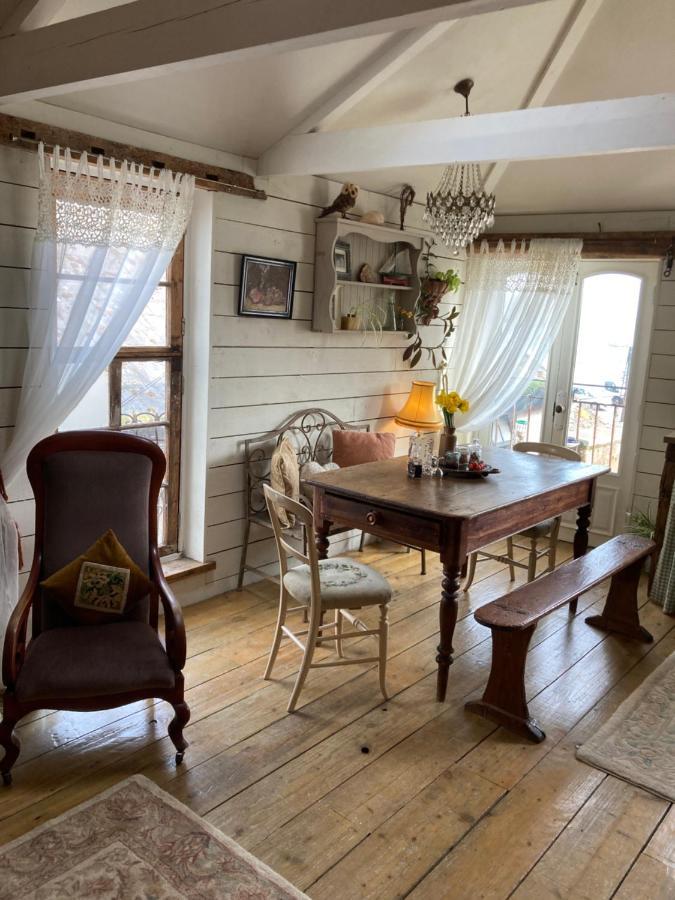 팰머스 The Kiddly - Central, Old Town, Lively, Dog Friendly, Parking. 아파트 외부 사진